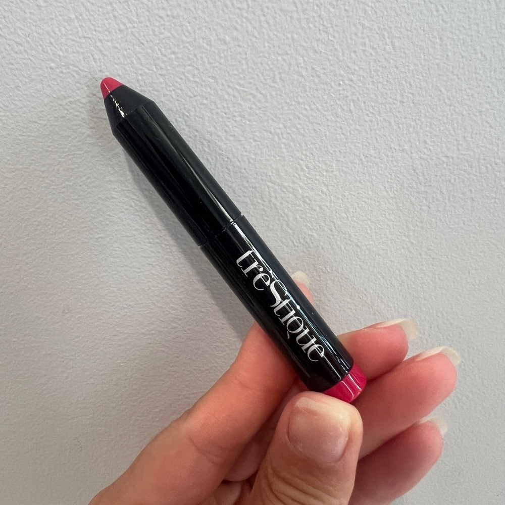 Brand NEW Trestique mini lip glaze lipstick (Mumbai magenta) - 0.70g